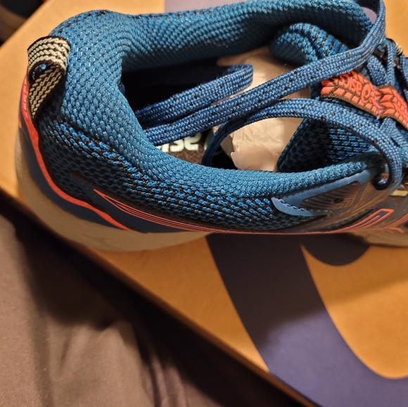 Asics sneakers - Picture 3 of 4